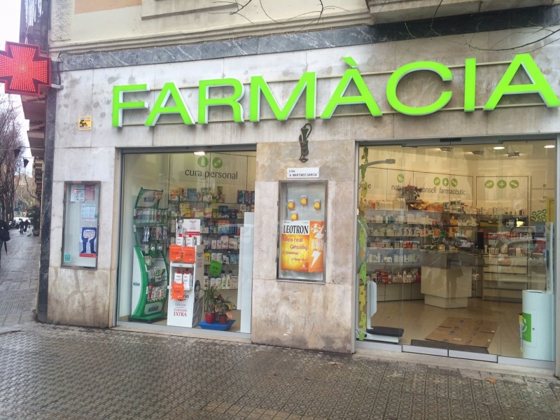 Farmàcia Almudena Martínez